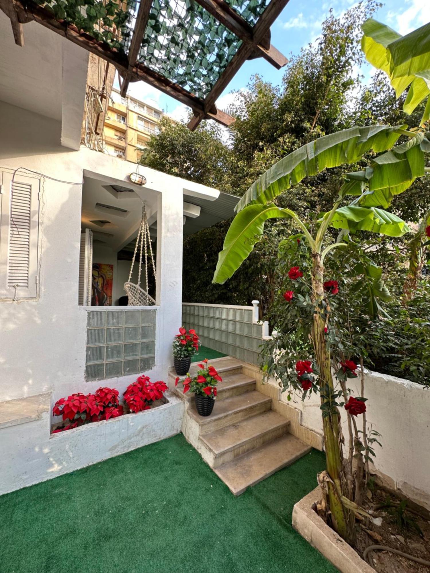 Modern 1-Bedroom Apartment In Zamalek Visits Allowed カイロ エクステリア 写真